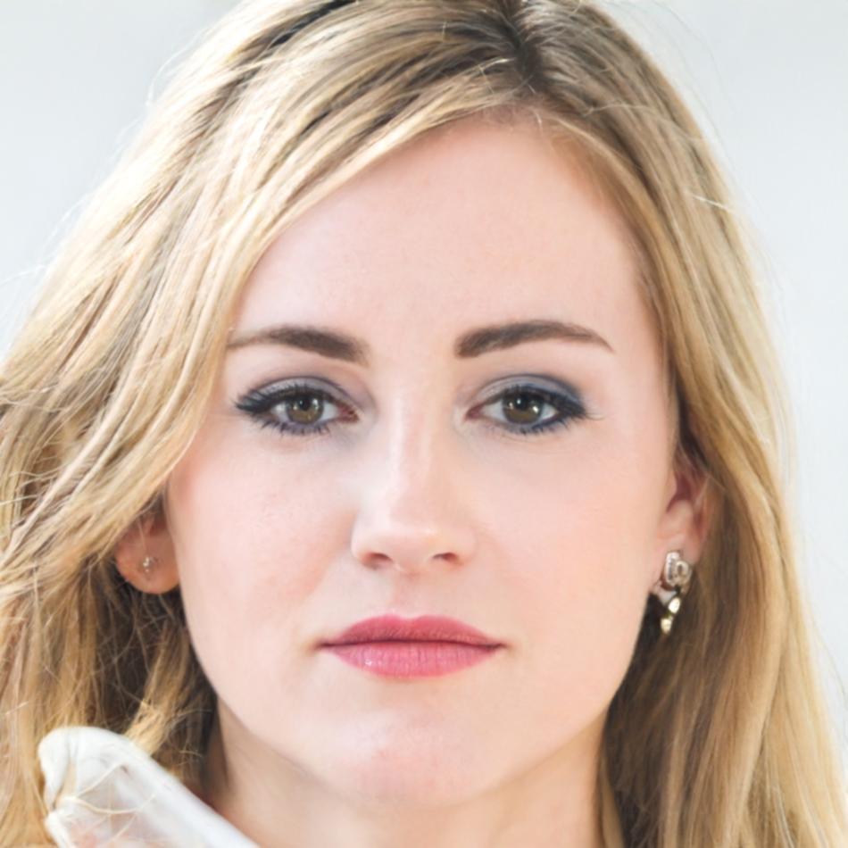 Portrait von Kursleiterin Elena Hoffmann